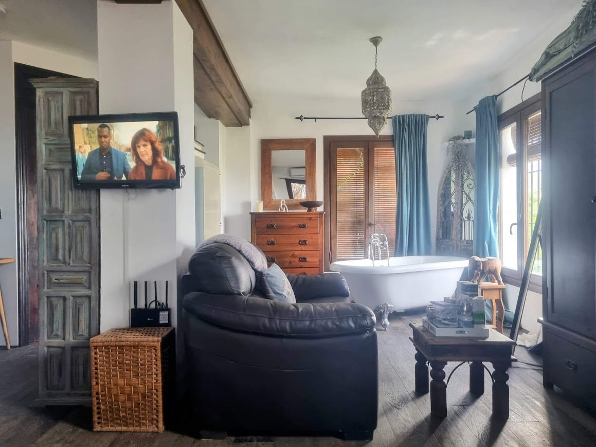 Panoramic Room-2