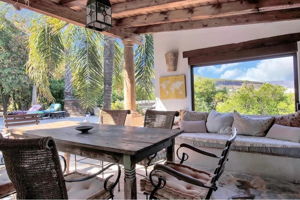 Pool Kitchen View
